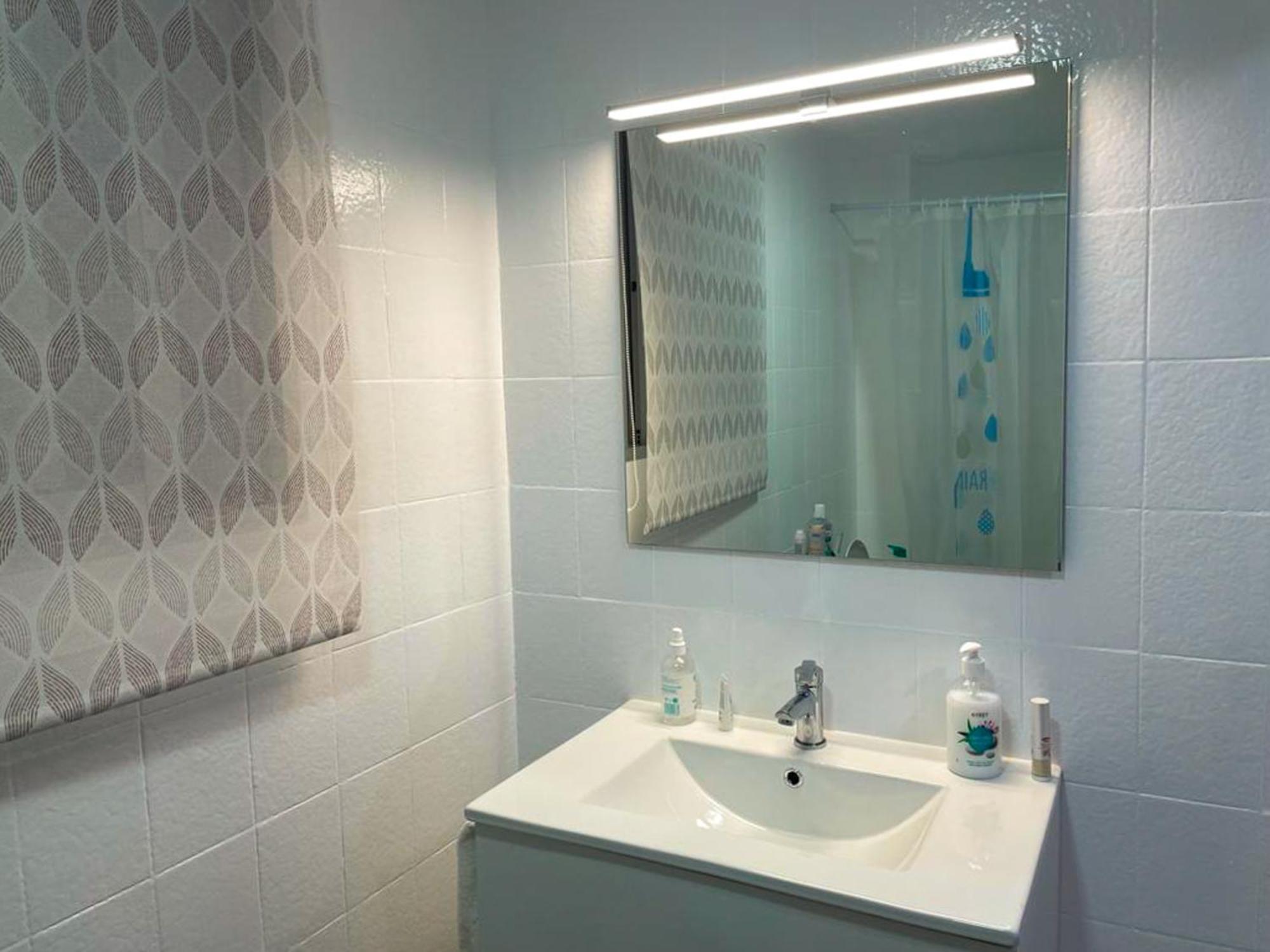 A 100 Metros Playa San Antonio 1-8 Personas Appartement