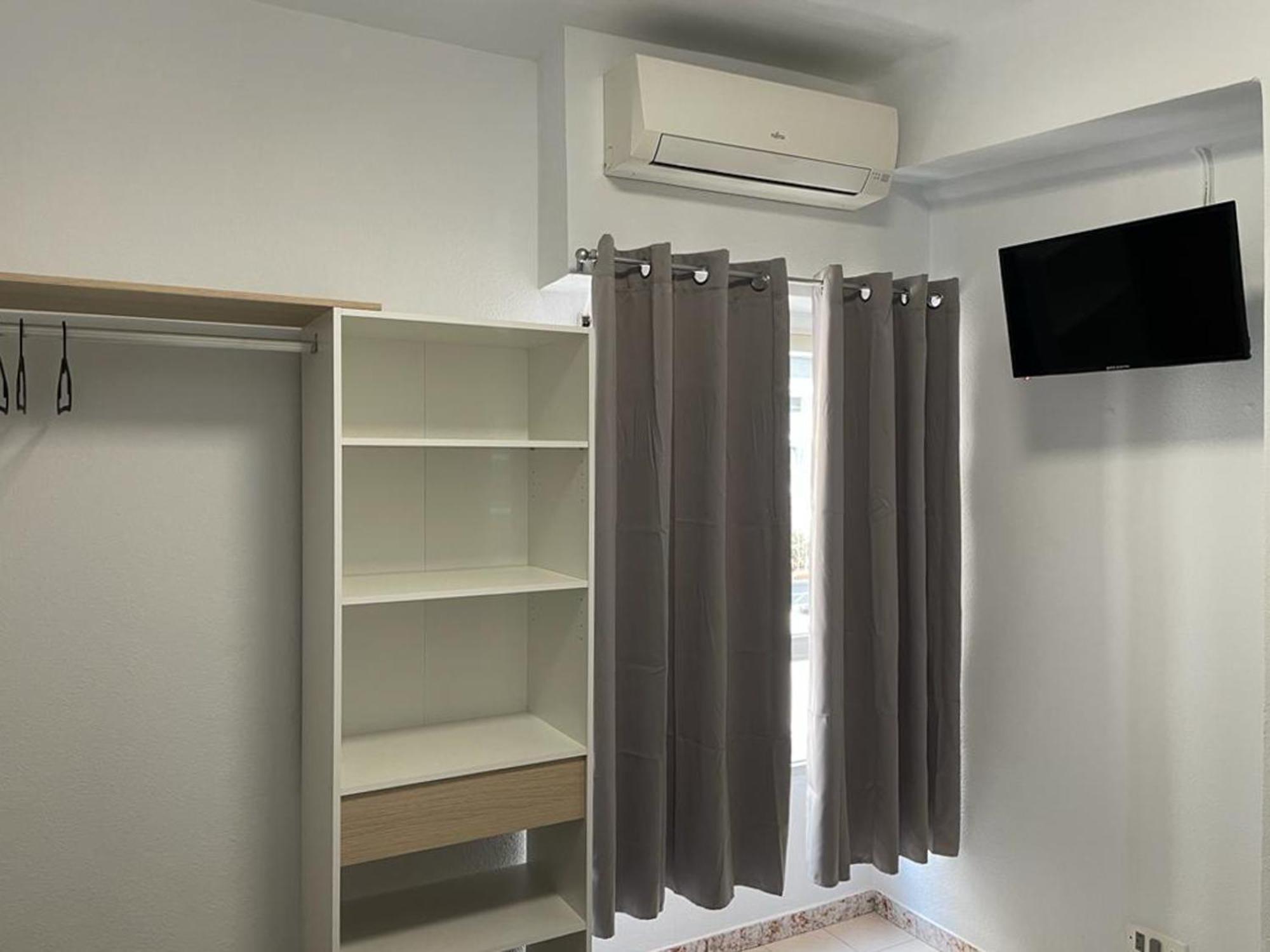 Appartement A 100 Metros Playa San Antonio 1-8 Personas *